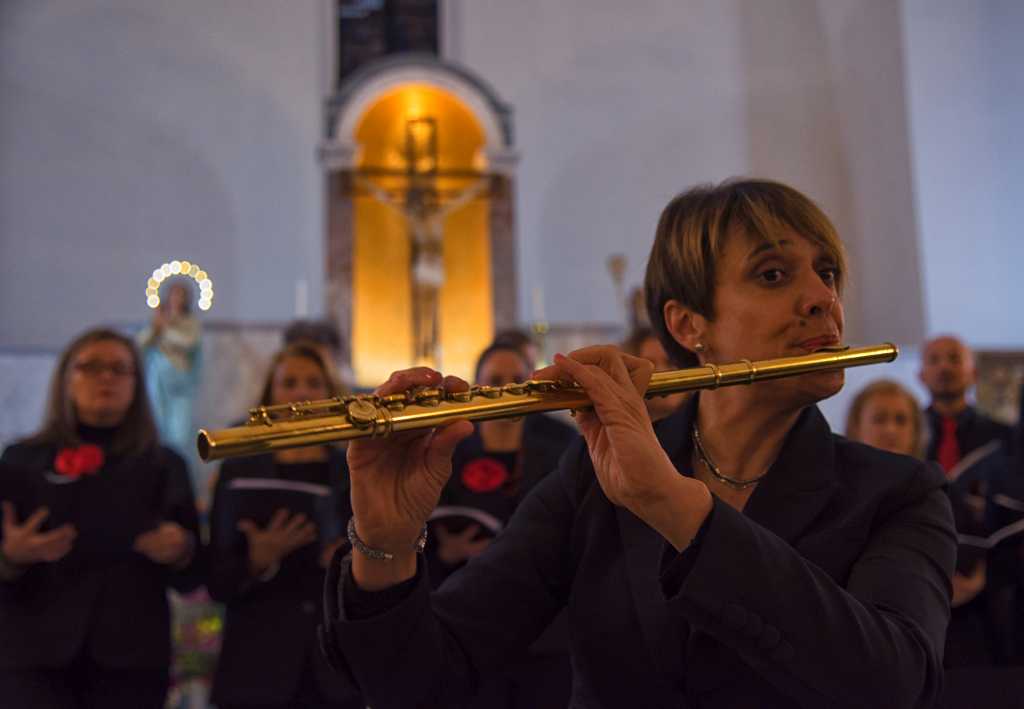 Il Coro di Regina Pacis diretto da Iolanda Zignani presenta i brani di Natale 2017